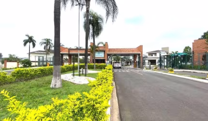 Linda casa 296 m² com 3 dormit. no Condomínio Lago da Serra