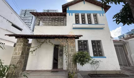 Casa de 236m&#178; no Bairro da Torre