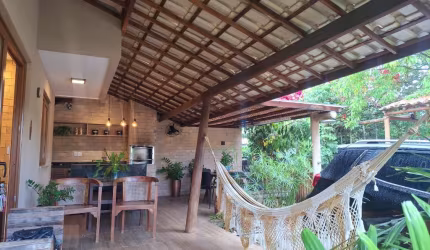 Casa 3 suítes e área gourmet com churrasqueira
