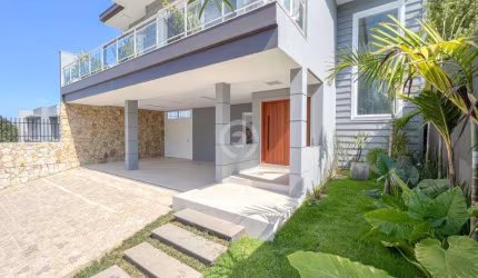 Casa à venda em Novo Hamburgo, Jardim Mauá, com 4 quartos, com 336.75 m²