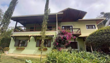 Casa com três dormitórios a venda 300 m² por R$ 1.150.000,00- Albuquerque - Teresópolis/RJ