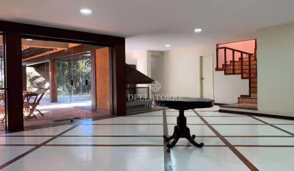 Casa 5 quartos à venda, 600 m² por R$ 2.700.000 - Quebra Frascos - Teresópolis/RJ
