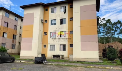 Apartamento Térreo com 02 Quartos