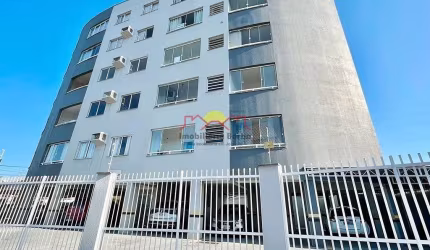 Apartamento Duplex com 03 Dormitórios no Boa Vista