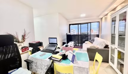 Apartamento no Farol 3 dormitórios sendo 1 suíte pronto para morar - 78m²