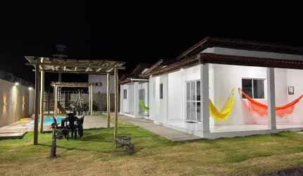 Chalés Mobiliado na Praia de Tabuba - 562m²