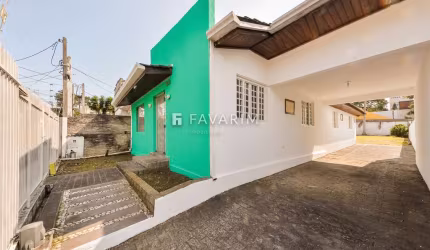 Casa com 3 quartos à venda na Rua Inácio Lustosa, São Francisco, Curitiba, 132 m2 por R$ 990.000