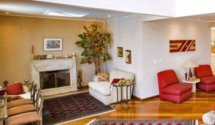 BROOKLIN COM CONFORTO E SOFISTICAÇÃO EM CASA DE CONDOMÍNIO C/4 SUÍTES