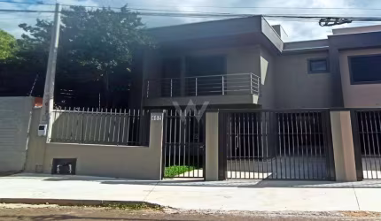 Casa com 3 quartos à venda no Boa Vista, Novo Hamburgo  por R$ 650.000