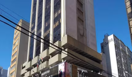 Excelente localização Loja Shopping Italia Piso Veneza Mezanino Banheiro próprio