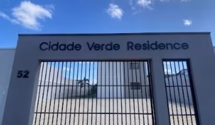8 apartamentos a pronta entrega podendo financiar por bancos privados ou pela caixa