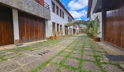 Casa em Condomínio para Venda em Teresópolis, Alto, 4 dormitórios, 2 suítes, 2 banheiros, 1 vaga