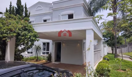 Casa em Condomínio para Locação em Santana de Parnaíba, Tamboré, 3 dormitórios, 1 suíte, 2 banheiros, 2 vagas
