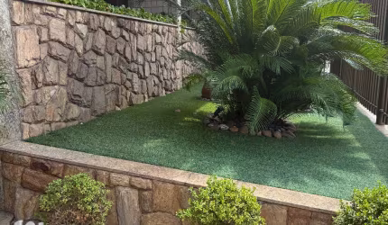 Apartamento na Praia da Bica