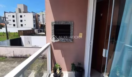 Apartamento com 2 quartos à venda na Rua Nonato Costa, 295, Itacolomi, Balneário Piçarras, 56 m2 por R$ 400.000