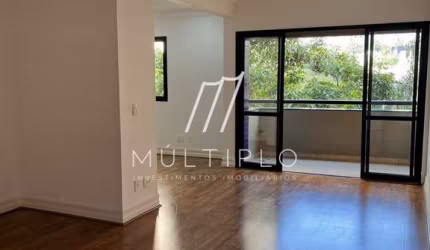 Apartamento em Alphaville para locação com  2 dores e sala ampliada e 2 vagas de garagem