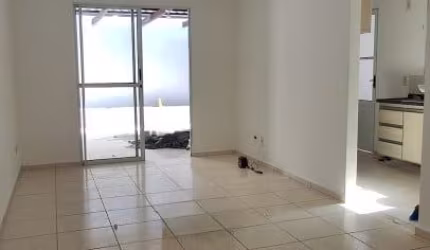 Alugo  Casa no condomínio Terra Nova Várzea Grande MT