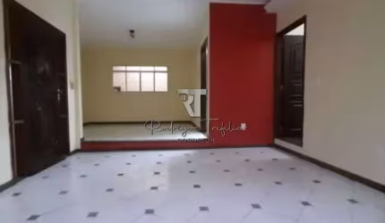 Casa com ponto comercial à venda em Vila Souto - Bauru/SP