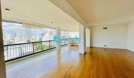 Apartamento com 3 suítes,  4 vagas, 215m2 no Sumaré