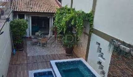 CASA ASSOBRADADA À VENDA - SANTA MARIA, SANTO ANDRÉ/SP
