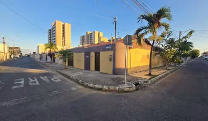 Casa à venda em rua pública, COROA DO MEIO, Aracaju, SE