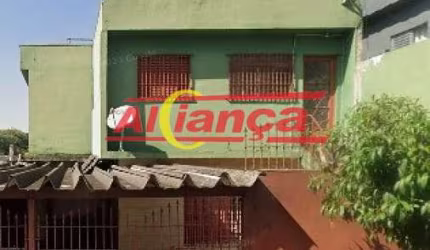 Sobrado comercial para alugar com 112m² no Picanço - por R$ 1.150,00