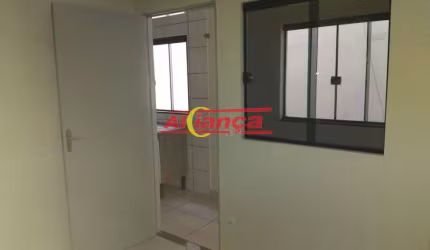 Sobrado para alugar com 2 quartos, sala, cozinha, Jd. Alvorada  - Guarulhos por R$: 1.000,00