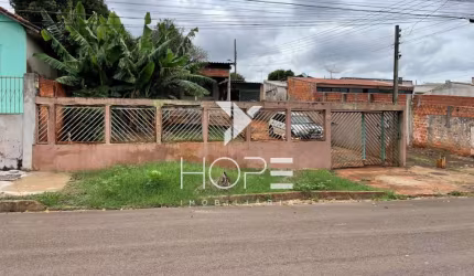 TERRENO COM EDÍCULA NO OURO VERDE R$ 129.000