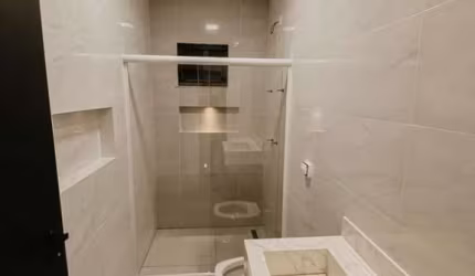 Casa com 3 quartos à venda na Rua Elionildo Dena, 792, Jardim Colina Verde, Maringá, 105 m2 por R$ 450.000