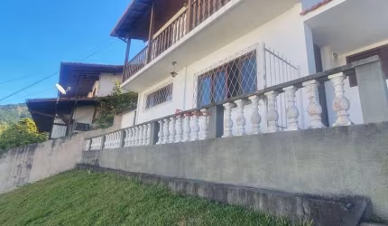 Casa com 4 quartos à venda na Rua Vital Brasil, 90, Panorama, Teresópolis, 600 m2 por R$ 699.900