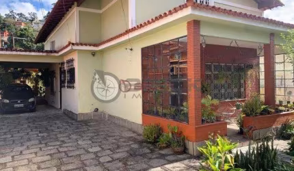 Casa com 4 quartos à venda na Rua Yeda, 620, Tijuca, Teresópolis, 120 m2 por R$ 799.000