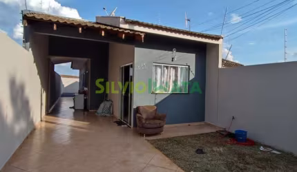 Casa à Venda em Maringá - Parque Tarumã!