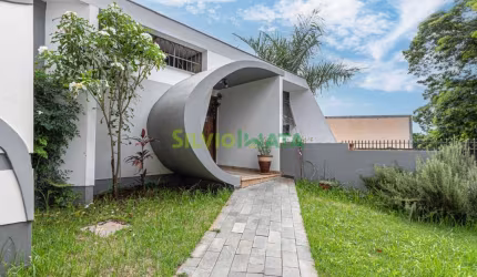 Sobrado a venda no bairro Zona 05