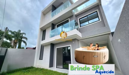 Sobrado novo 3 quartos sendo 1 suíte frente para Rua no Pinheirinho, com rooftop