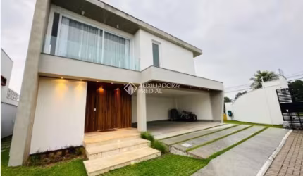 Casa em condomínio fechado com 4 quartos para alugar na Rua do Gramal, 1491, Campeche, Florianópolis, 350 m2 por R$ 20.000