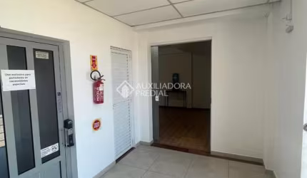 Sala comercial para alugar na Rua Trinta de Dezembro, 139, Centro, Garopaba, 36 m2 por R$ 2.500