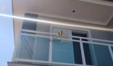 LINDO SOBRADO A VENDA PRONTO PARA MORAR COM 3 SUÍTES E 4 VAGAS NO BAIRRO BELA VISTA