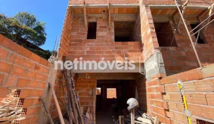 Venda Casa geminada Planalto Belo Horizonte