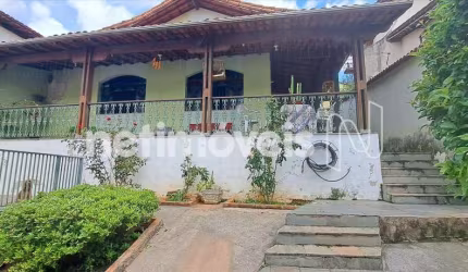 Venda Casa Santa Mônica Belo Horizonte