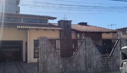 Casa a venda bairro Bucarein Joinville Imobiliária Buch Imóveis