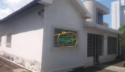 Casa à venda, 221 m² por R$ 890.000,00 - Torre - Recife/PE