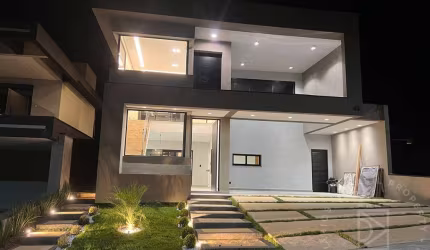 Sobrado em Condomínio Fechado, 3 quartos com piscina em Caçapava, 360m²