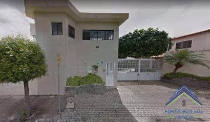 Casa com 4 dormitórios à venda, 200 m² por R$ 750.000,00 - Edson Queiroz - Fortaleza/CE