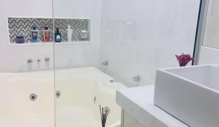 Apartamento com 2 quartos, 80m², à venda em Cabo Frio, Vila Nova