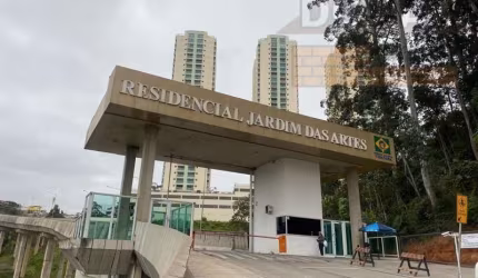 Apartamento com 3 quartos à venda na Avenida Isaltino Victor de Moraes, 281, Vila Bonfim, Embu das Artes, 125 m2 por R$ 450.000