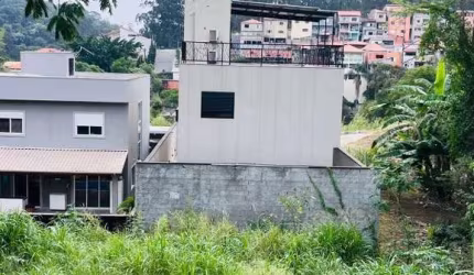 Terreno em Condomínio à Venda em Taboão da Serra-SP, Bairro Morada dos Pássaros, 250m² de Área