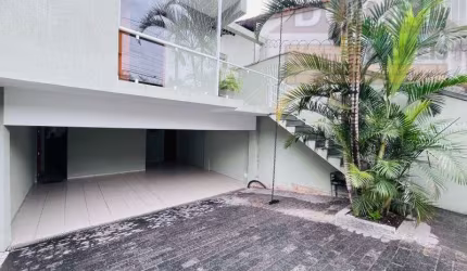 Imóvel de alto padrão à venda em Taboão da Serra-SP, Parque Monte Alegre: 4 dormitórios 3 suítes, 3 salas, 4 vagas, 354,82 m².