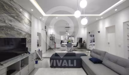 Casa com 4 quartos à venda na Rua Mercedes Anunciatta Menardi de Lima, Jardim das Laranjeiras, Itatiba, 465 m2 por R$ 2.500.000