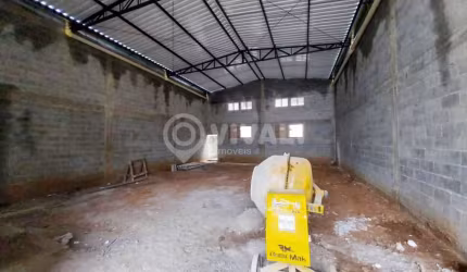 Barracão / Galpão / Depósito para alugar na Rua Odilon Gilli, Loteamento Parque Empresarial Adelelmo Corradini, Itatiba, 210 m2 por R$ 5.000