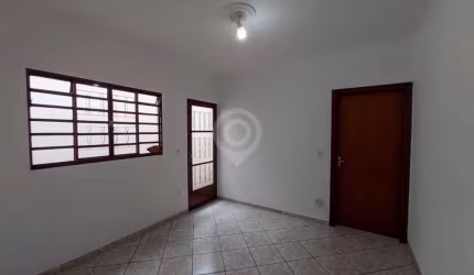 Casa com 3 quartos à venda na Rua Francisco Assis de Castro, Jardim Arizona, Itatiba, 70 m2 por R$ 440.000